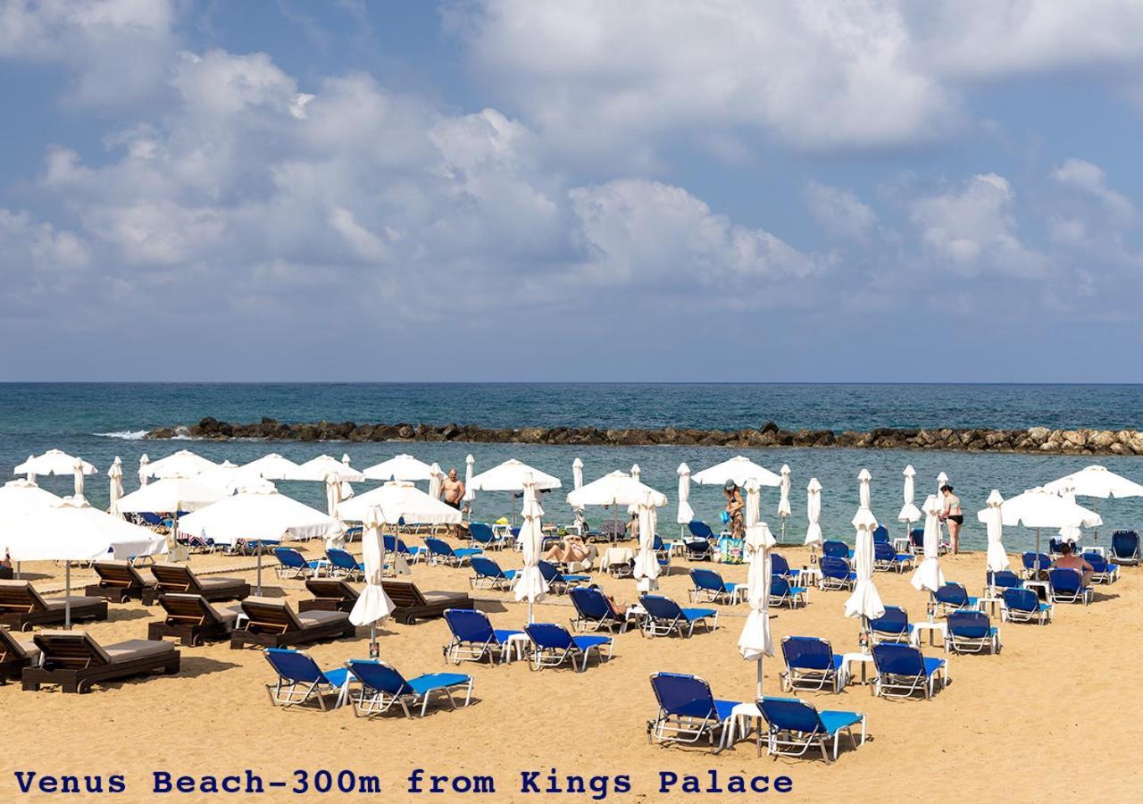 105 Kings Palace - Fabulous 2 Bed, 2 Bath, Large Patio With Garden - Sea Views Paphos Exteriör bild